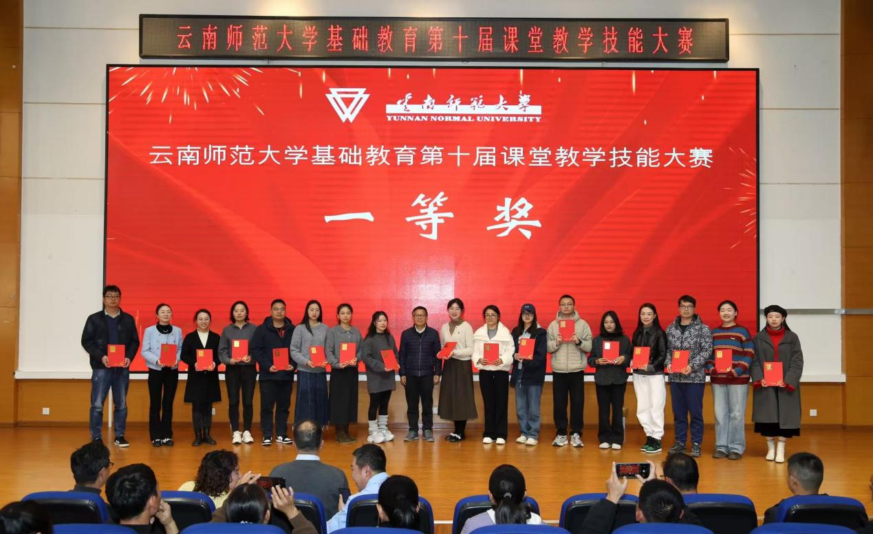 C:\Users\Administrator\Documents\xwechat_files\wxid_e8r5z8f4nuen12_d84e\temp\RWTemp\2025-12\37ac452031c52883c8a94c0a40fe3116.jpg